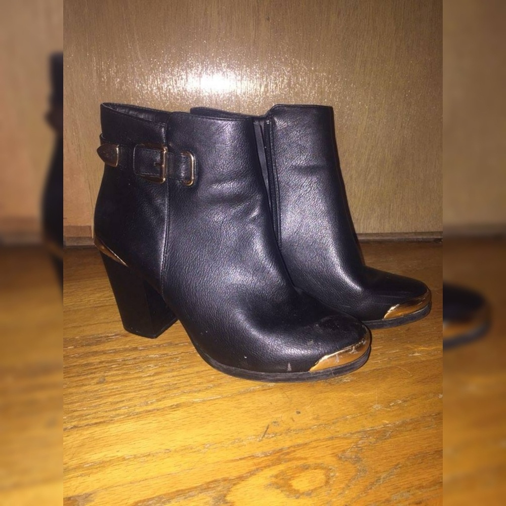 Shasa Booties